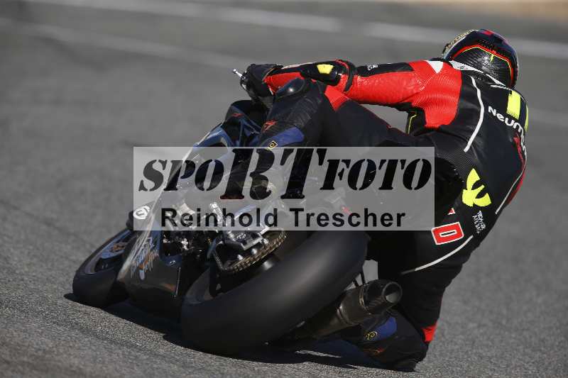 /Archiv-2024/01 26.-28.01.2024 Moto Center Thun Jerez/Gruppe schwarz-black/backside